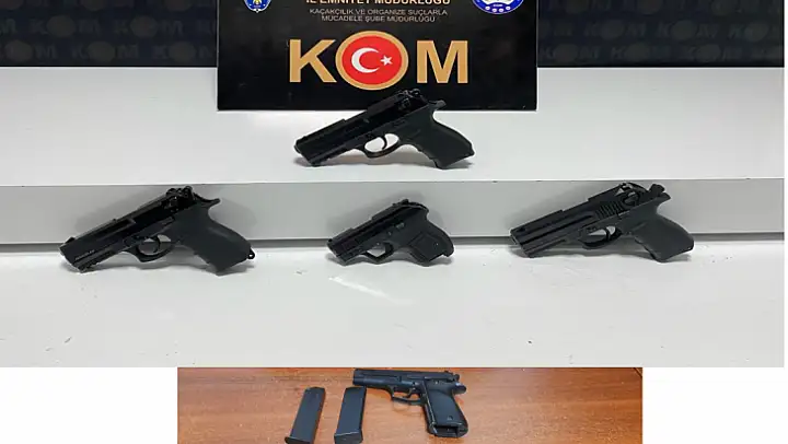 Silah kaçakçıları operasyonla yakalandı