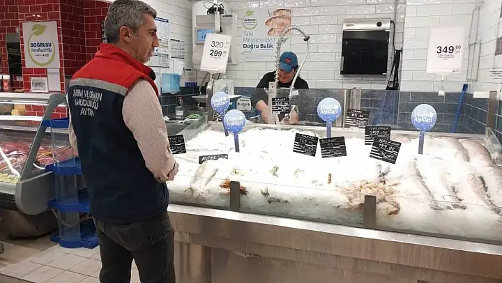 Söke'de balık satış noktaları denetlendi