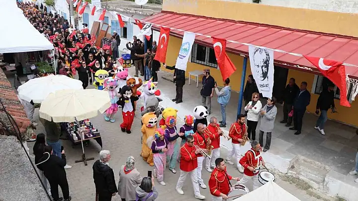 Söke'de festival coşkulu başladı