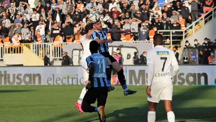 Spor Toto Süper Lig: Altay: 0 - Adana Demirspor: 1 (İlk Yarı)