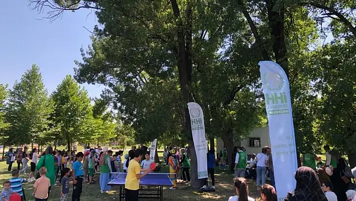 Tavşanlı İHH İnsani Yardım Derneği Yetim Şenliği düzenlendi