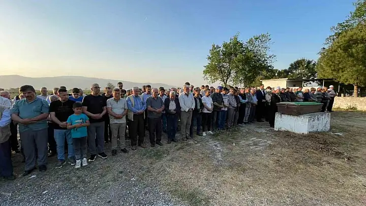 Teleferik kazasında hayatını kaybeden Memiş Gümüş toprağa verildi
