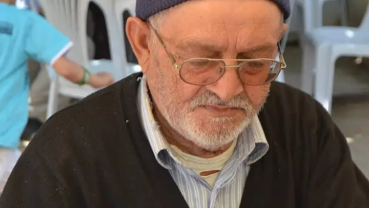 Tırın çarptığı yaşlı adam hayatını kaybetti