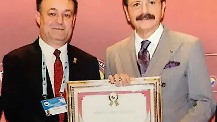 TOBB'dan Buldan yönetimine hizmet şeref belgesi