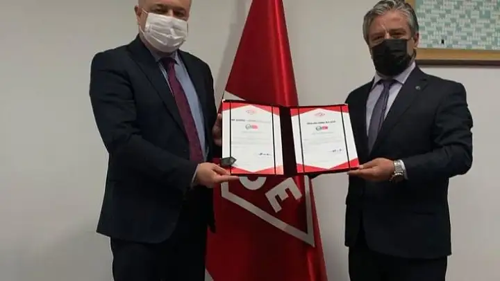 TSE de MER Kolejini 'Temiz Okul' diyerek belgelendirdi