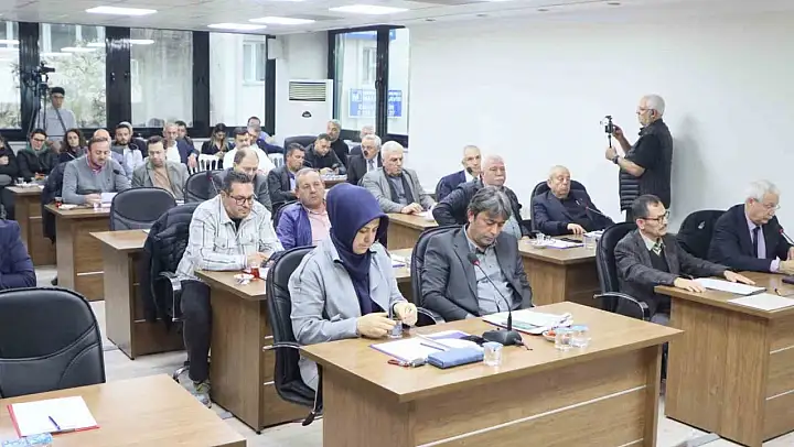 Turgutlu Belediye Meclisi dönemin son toplantısını yaptı