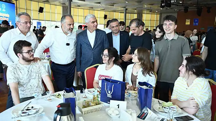 Üniversite yolunda kritik viraj