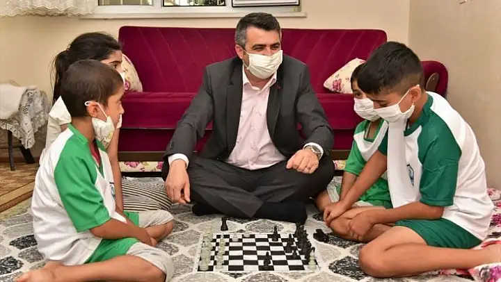 Yıldırım Belediyesi çocuk sağlığı konusunda aileleri bilgilendiriyor