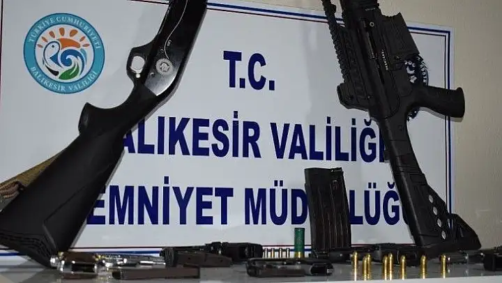 Yılın ilk saatlerinde 4 mahalleye eş zamanlı operasyon