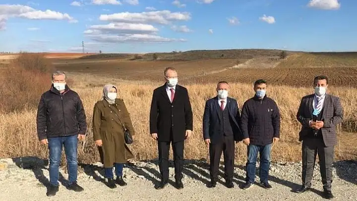 Yoncalı Mahallesi'ne doğal çim ve antrenman sahası