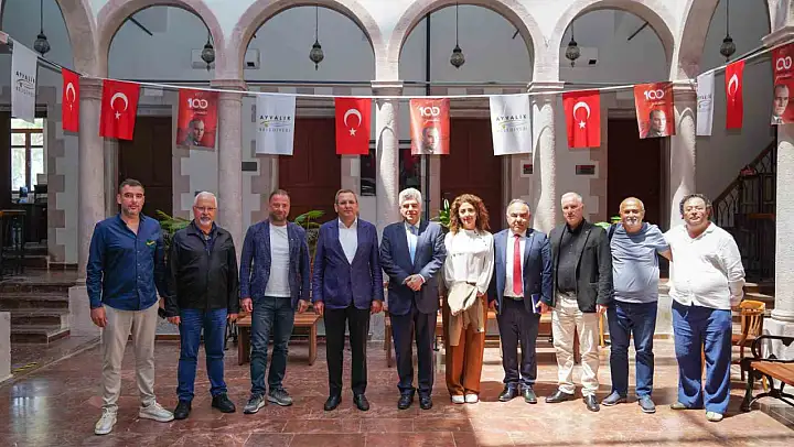 Yunanistan İzmir Başkonsolosu Kontstas Ayvalık'ta