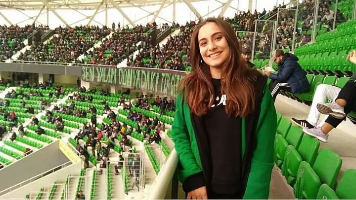 Yurt odasında ölü bulunan Melike'nin öğretmeninden yürek yakan paylaşım