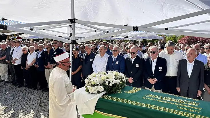 BAGFAŞ kurucusu Recep Gencer Bandırma'da son yolculuğuna uğurlandı