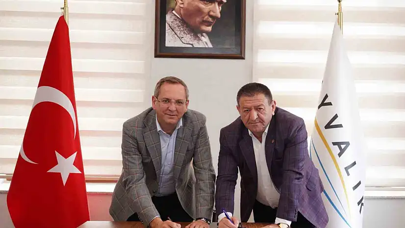 Ayvalık'ta belediye işçilerini mutlu eden toplu iş sözleşmesi
