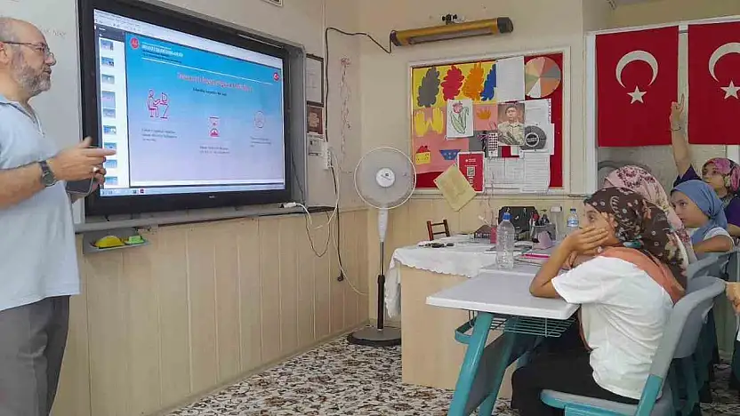 Bandırma'da Yaz Kur'an Kurslarında mahremiyet eğitimi
