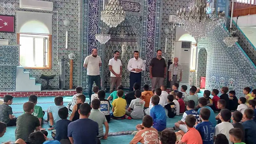 Bandırma'daki camilerde yaz kurslarına yoğun ilgi