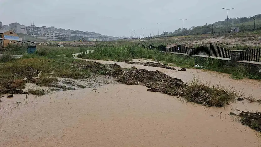Bandırma sağanakla yüzleşti, Malta Deresi projesi gündeme geldi
