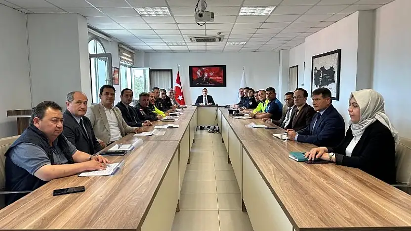 Burhaniye' de İlçe Güvenlik Danışma Kurulu Toplantısı yapıldı