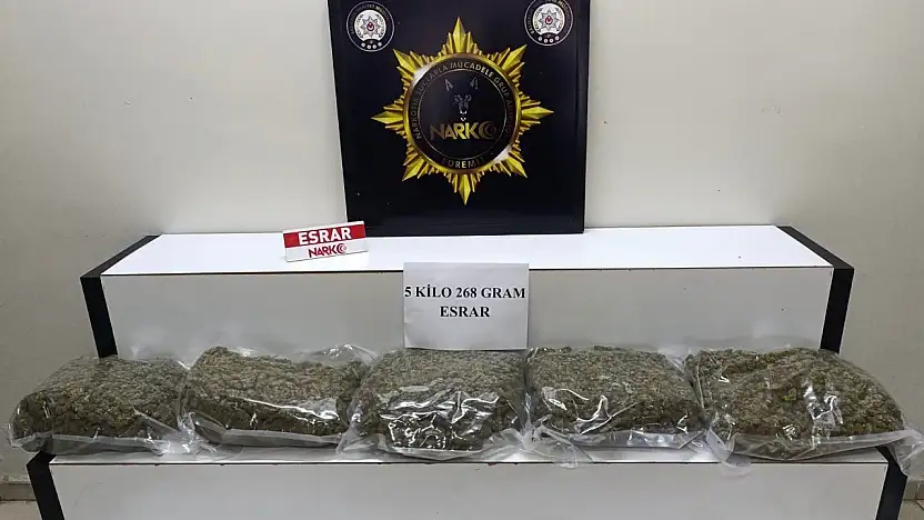 Edremit'te 5 kilogram esrar ele geçirildi