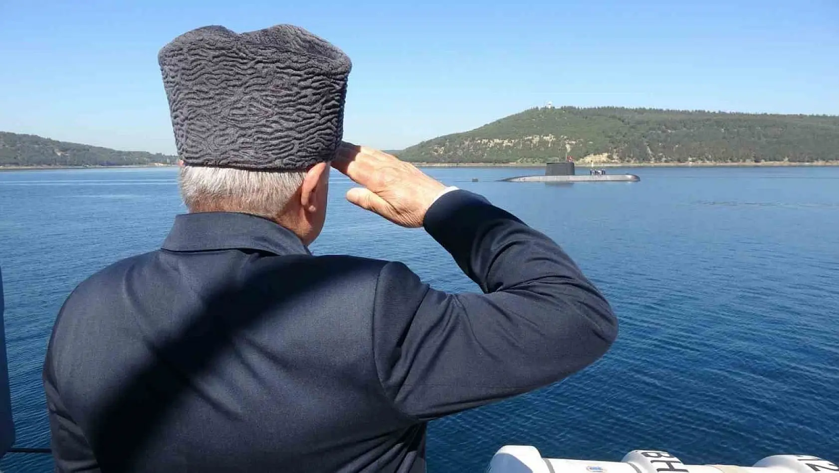 'TCG Dumlupınar' denizaltısında şehit olan 81 denizci için anma töreni düzenlendi