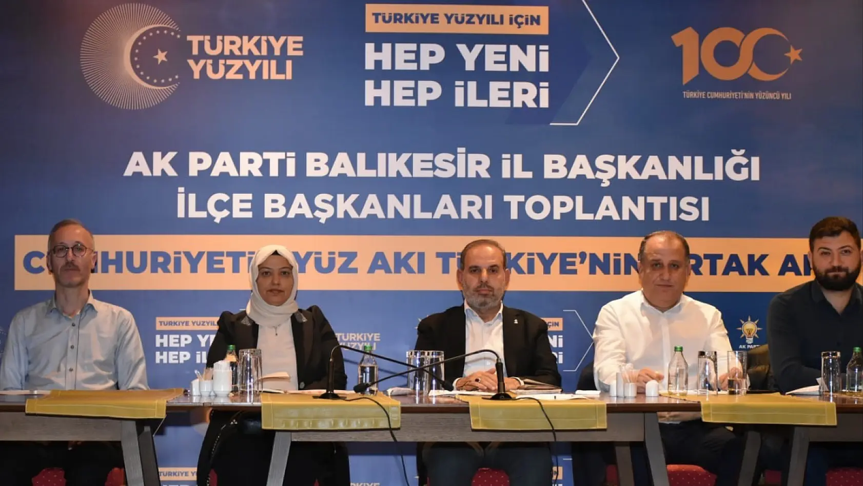 AK Parti Balıkesir'de İlçe Başkanları toplantısı