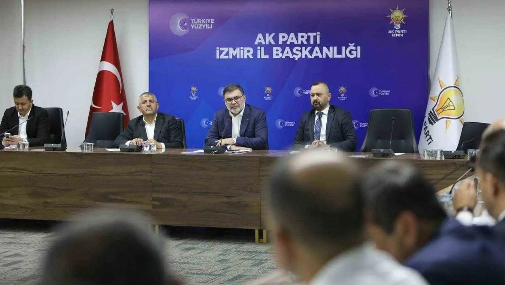 AK Parti İzmir İl Başkanı Saygılı: 'Kum saati işlemeye başladı'