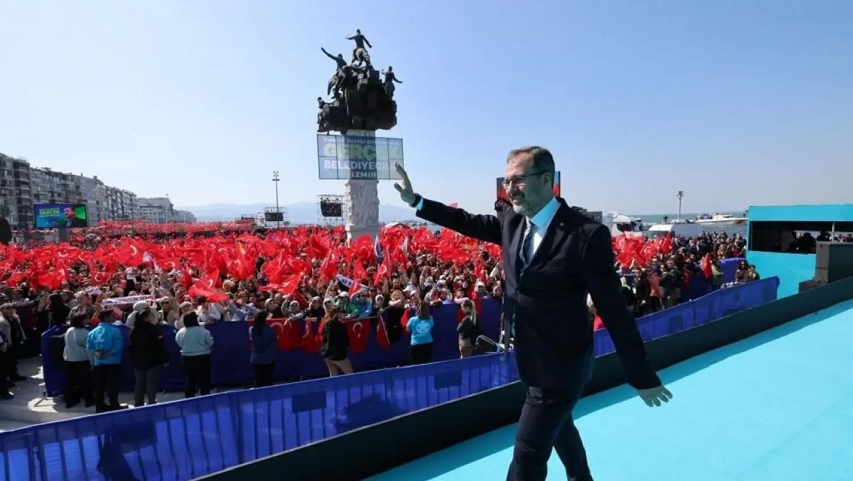 AK Parti'li Dr. Kasapoğlu: 'AK Parti sosyal belediyecilikte siyasi tarihimize adeta bir kilometre taşı belirlemiştir'