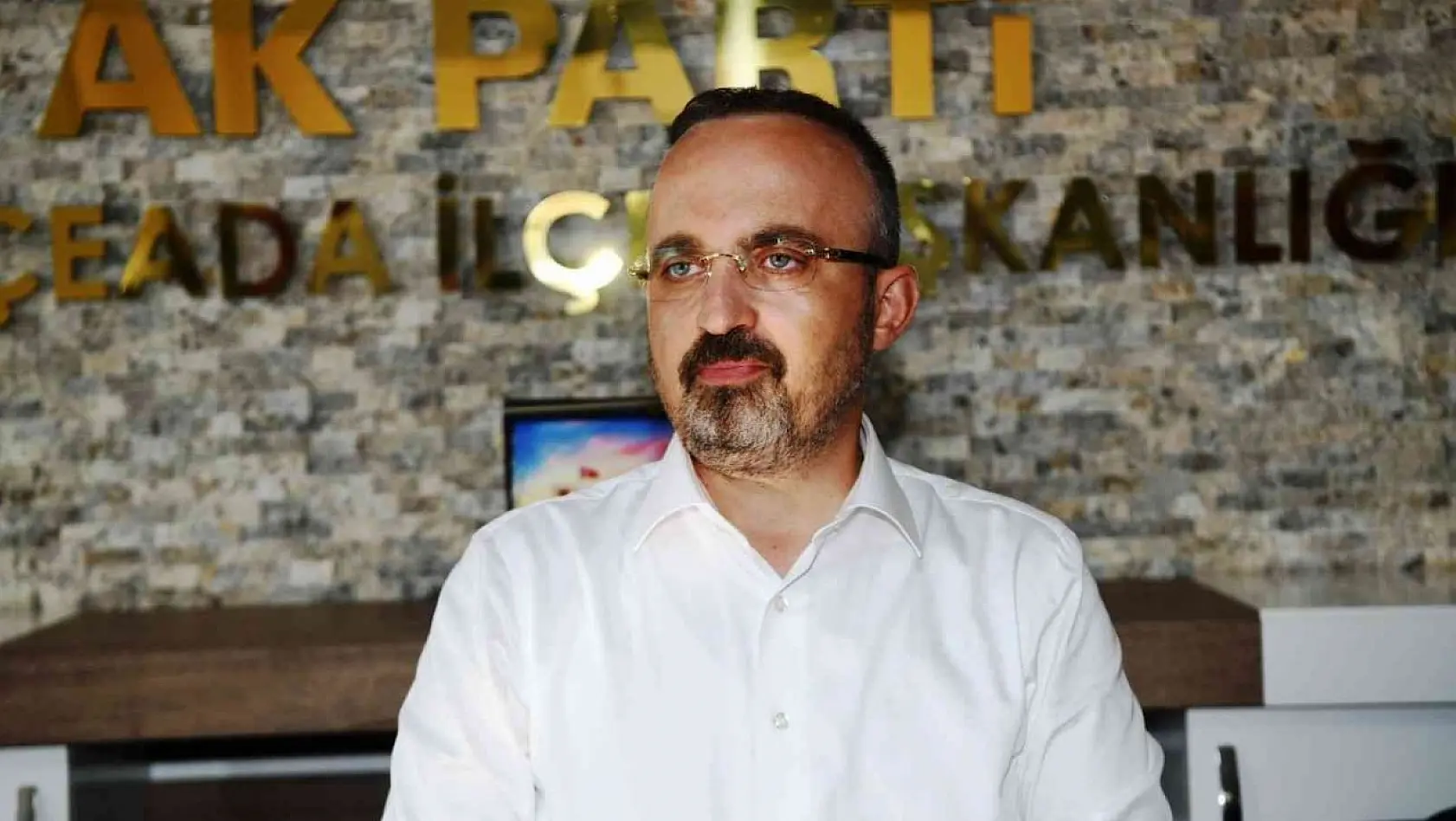 AK Parti'li Turan: 'HDP'den çok CHP'li vekiller Demirtaş'ı ziyaret etti'