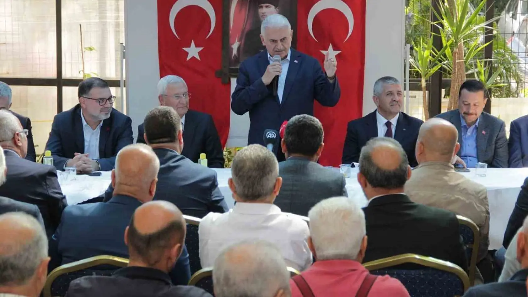 AK Partili Binali Yıldırım: 'Cumhurbaşkanımız ÖTV muafiyeti konusunda cömert davrandı'