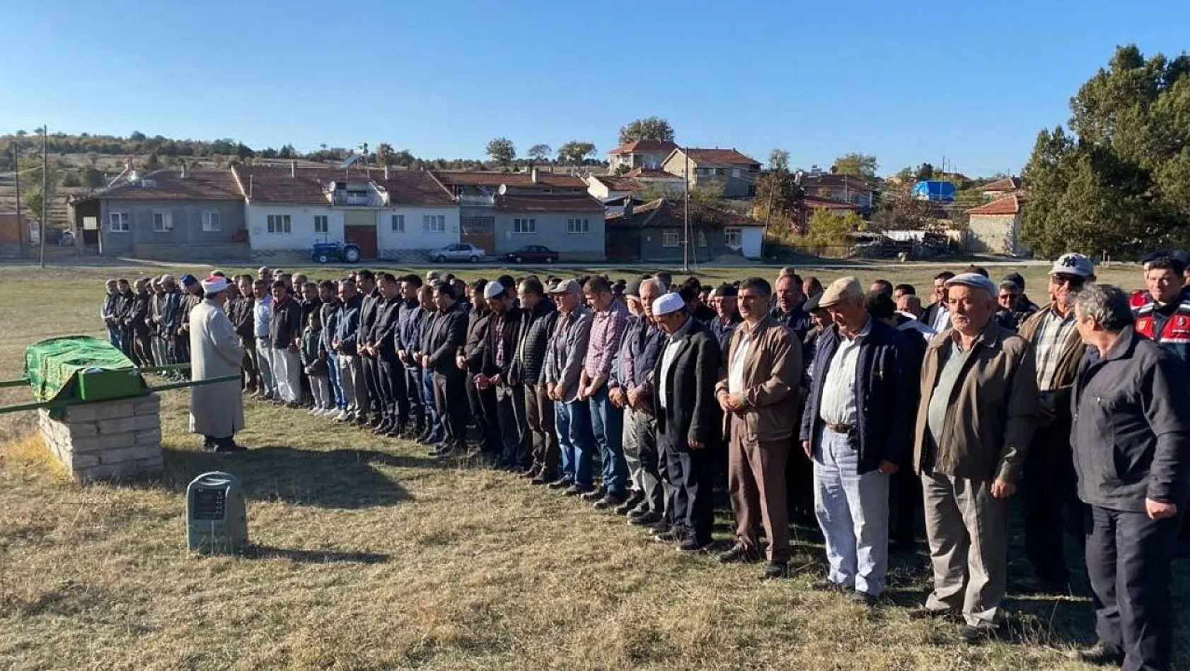 Altıntaş Mecidiye Köyü Muhtarı Niyazi Akkoç hayatını kaybetti