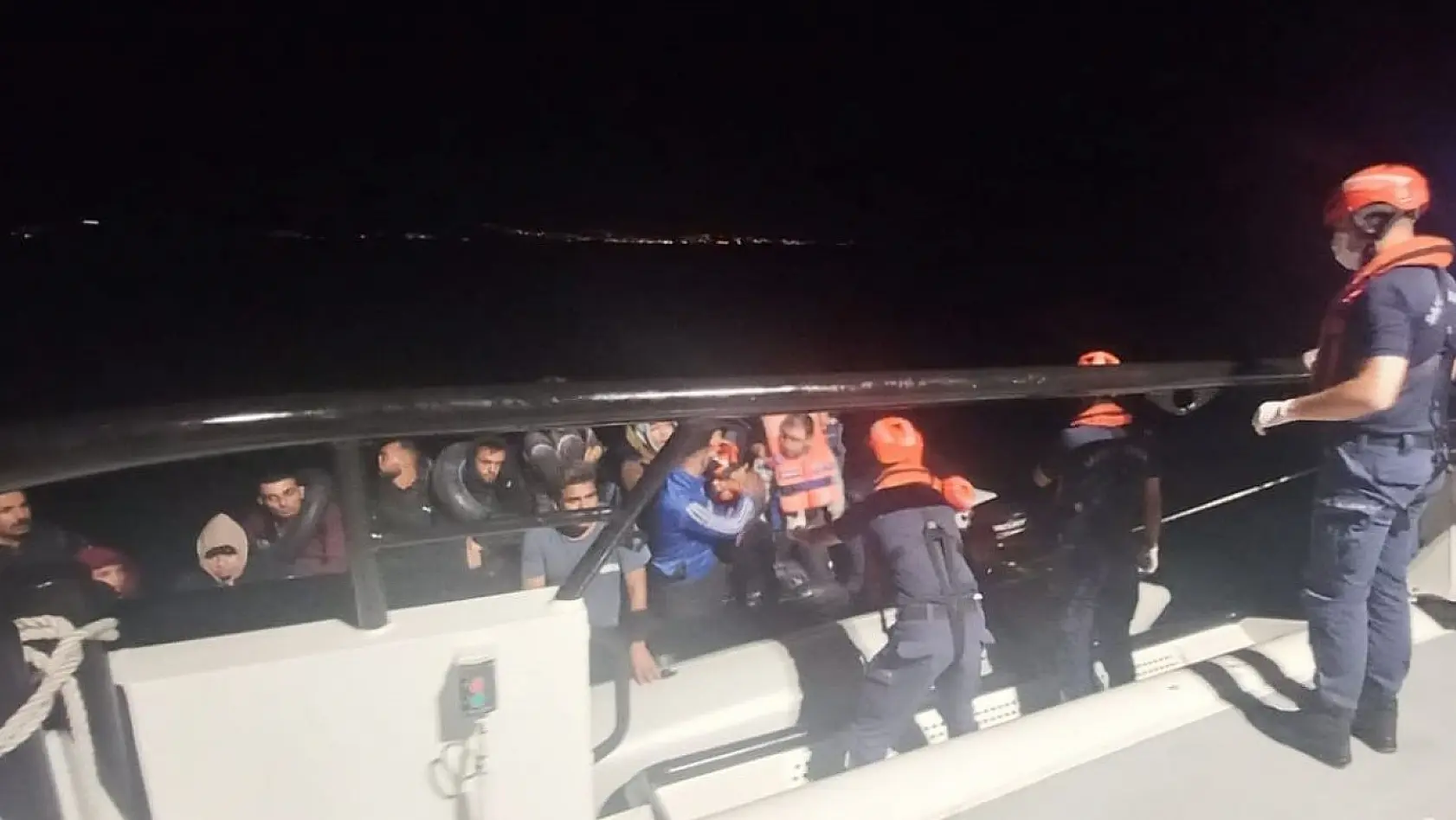 Aydın'da 65 düzensiz göçmen yakalandı