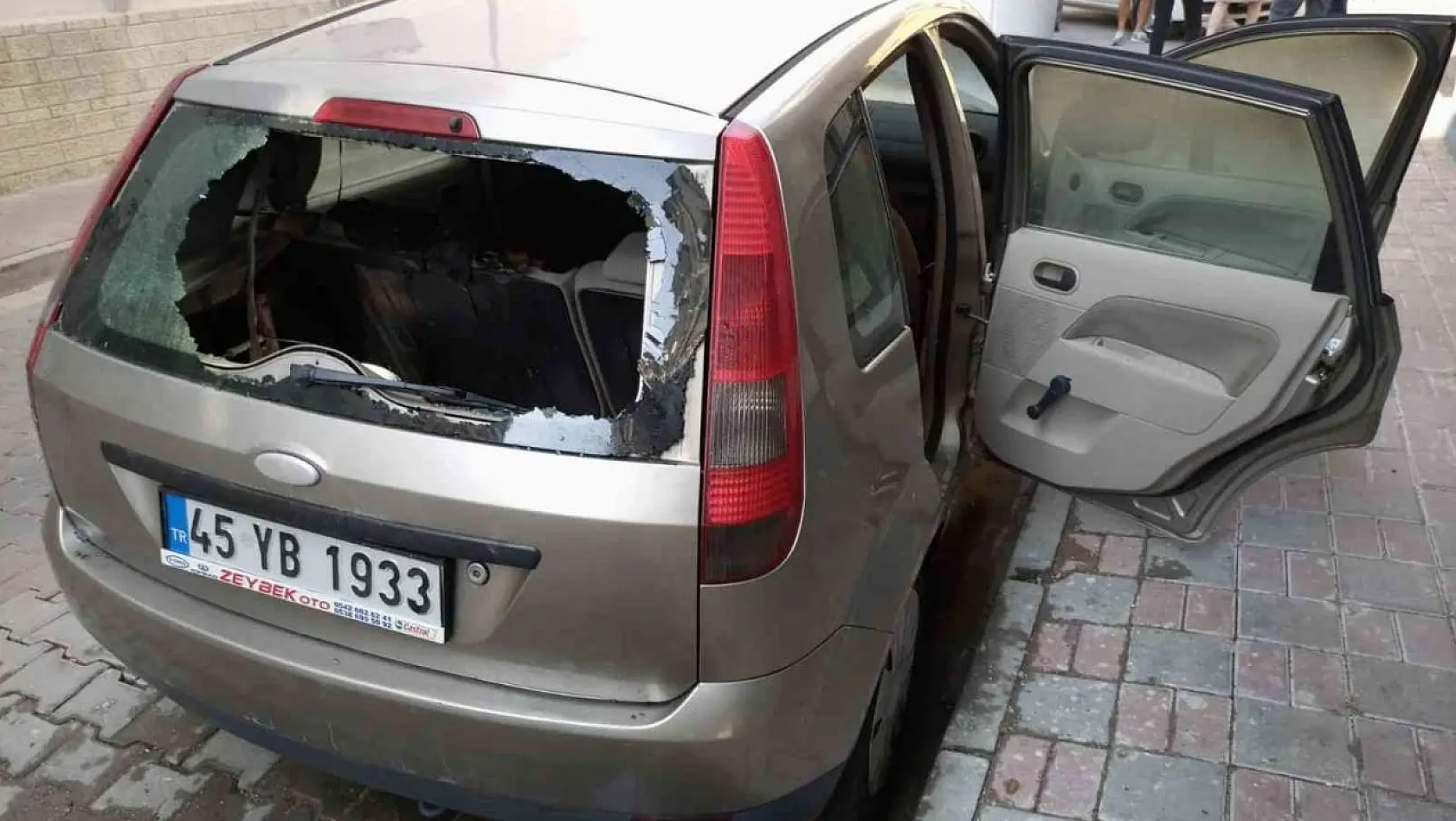 Aydın'da araç kundaklama iddiası