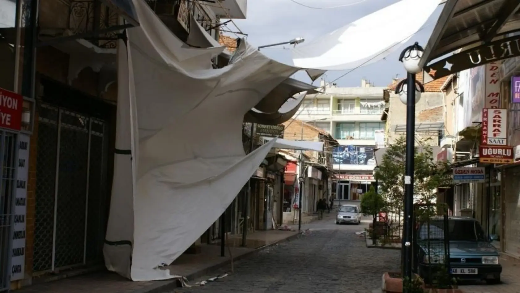 Aydın'da kuvvetli rüzgar ve fırtına uyarısı