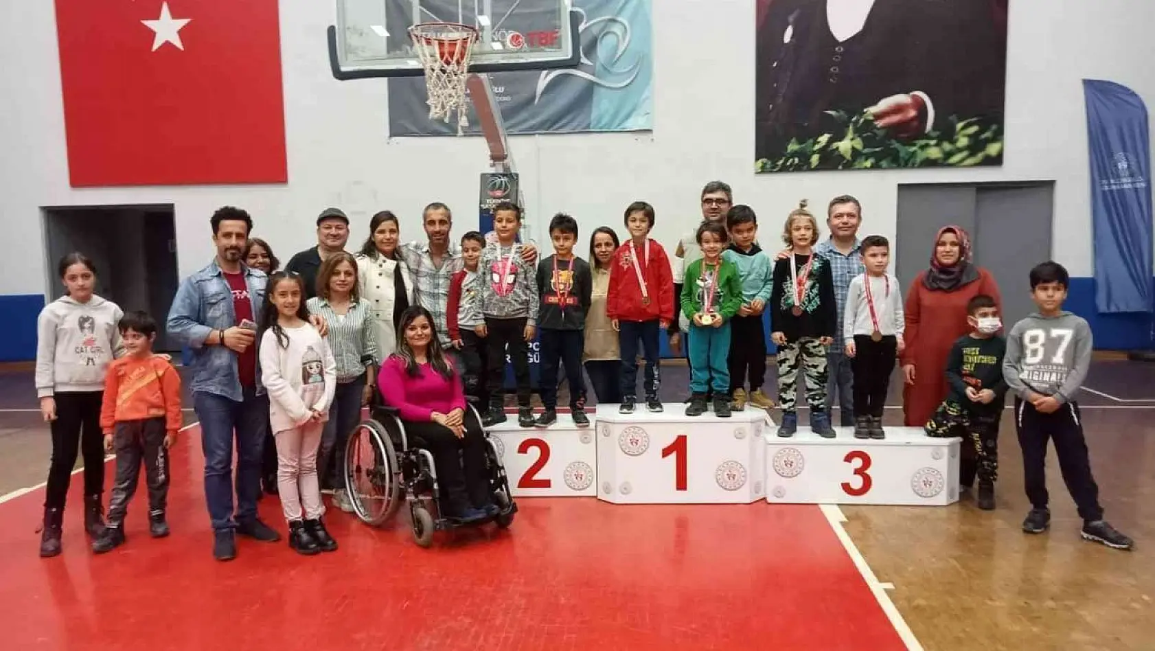 Aydın'da minik satranç şampiyonları ödüllendirildi