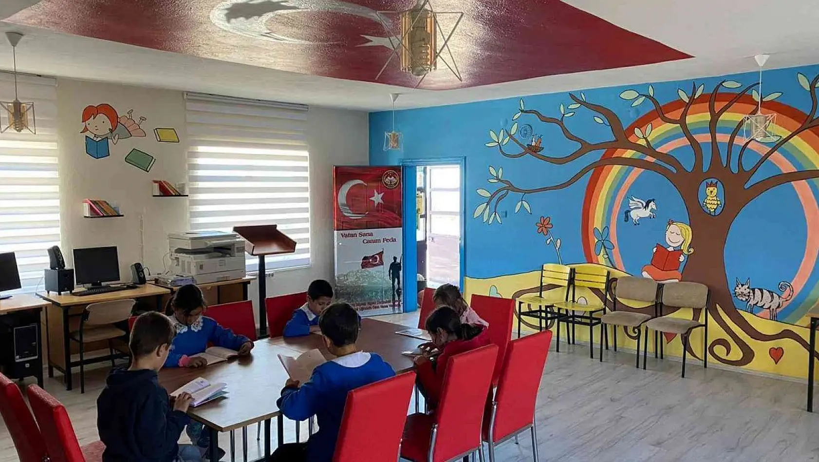 Aydın'da tüm okullar kütüphaneye kavuştu