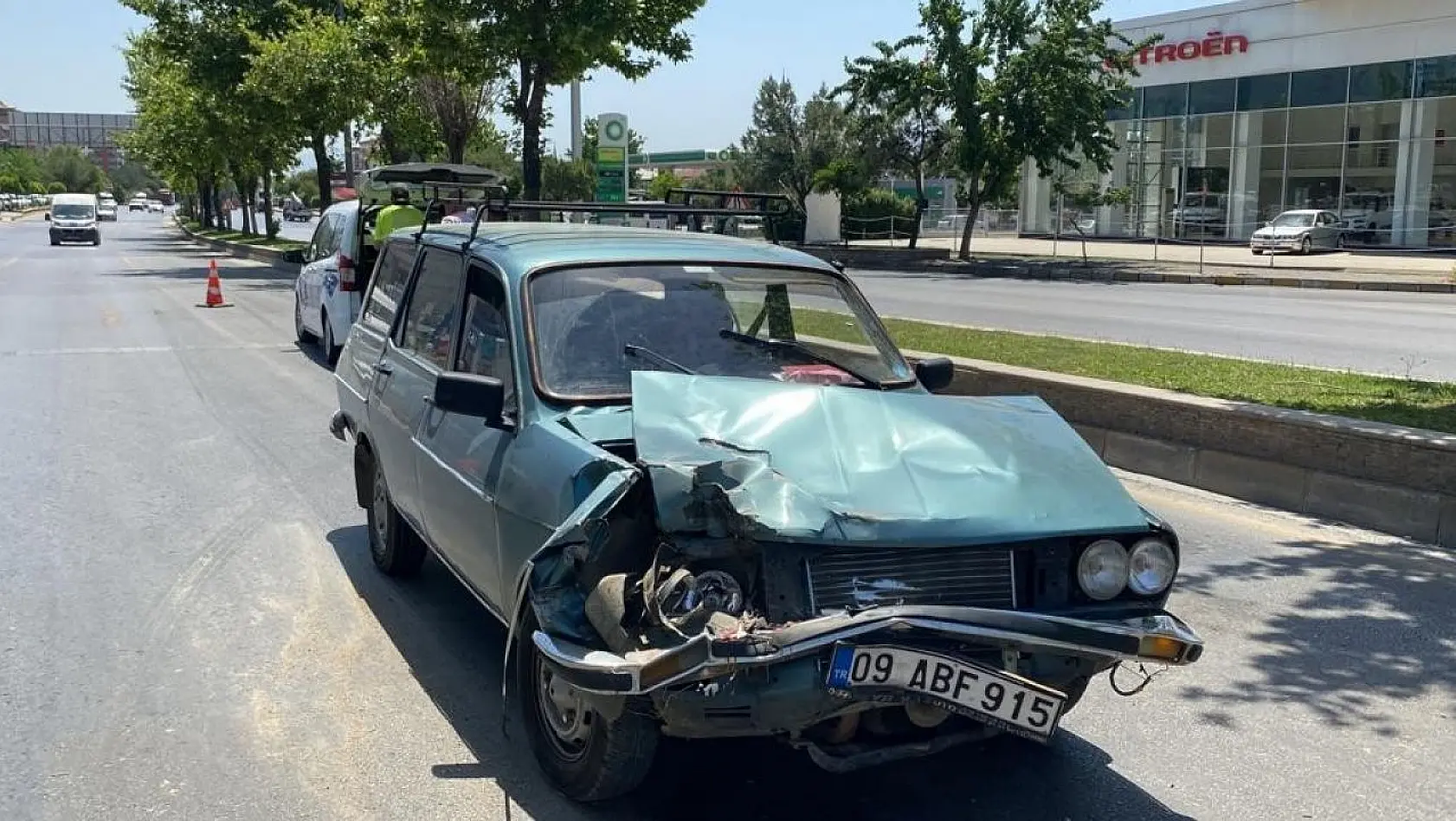 Aydın'daki kazada araçlarda maddi hasar oluştu