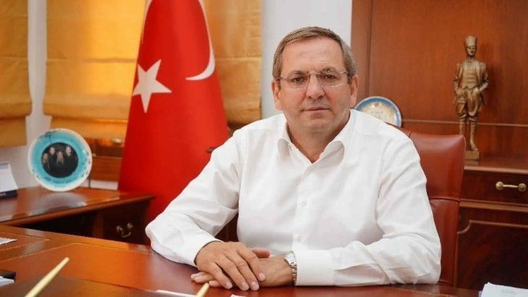 Ayvalık Belediye Başkanı Mesut Ergin DP'den istifa etti