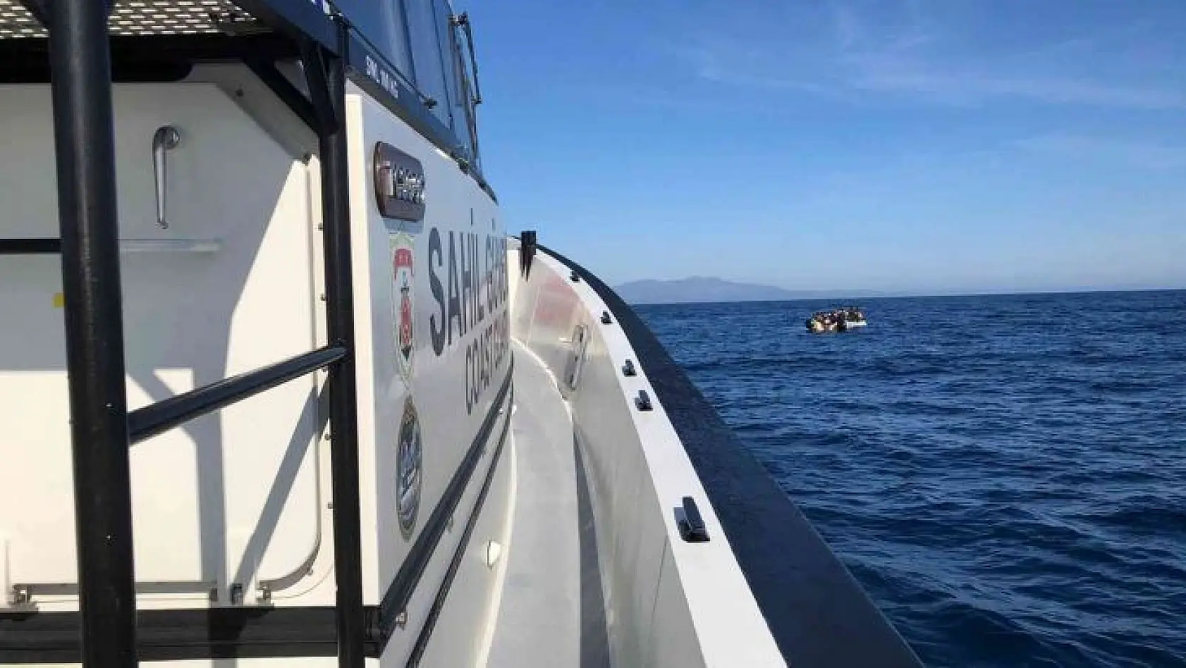 Ayvalık'ta 75 göçmeni Sahil Güvenlik kurtardı