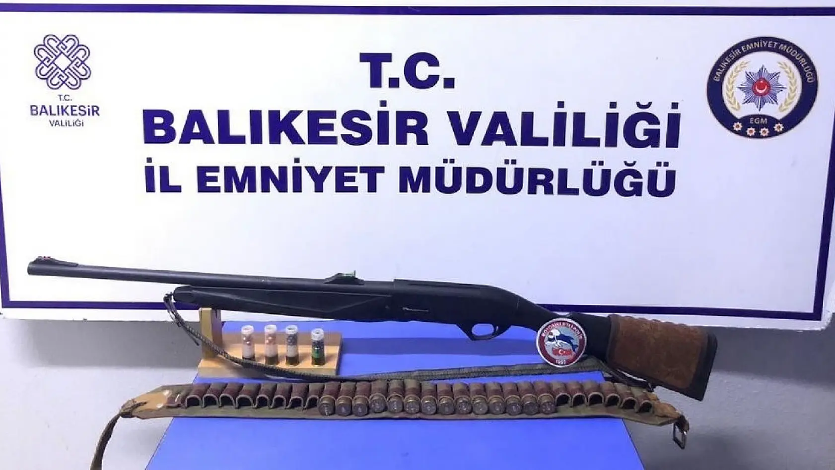 Balıkesir'de aranan 25 şahıstan 13'ü tutuklandı