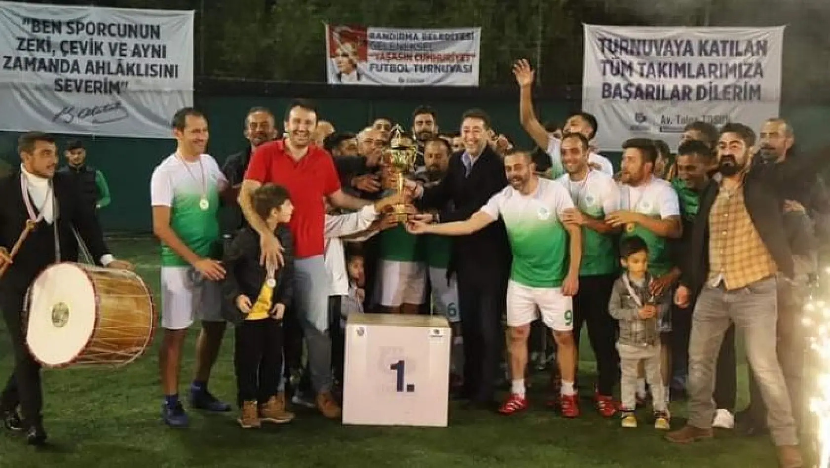 Bandırma Belediyesi ' Yaşasın Cumhuriyet' birimler arası futbol turnuvası