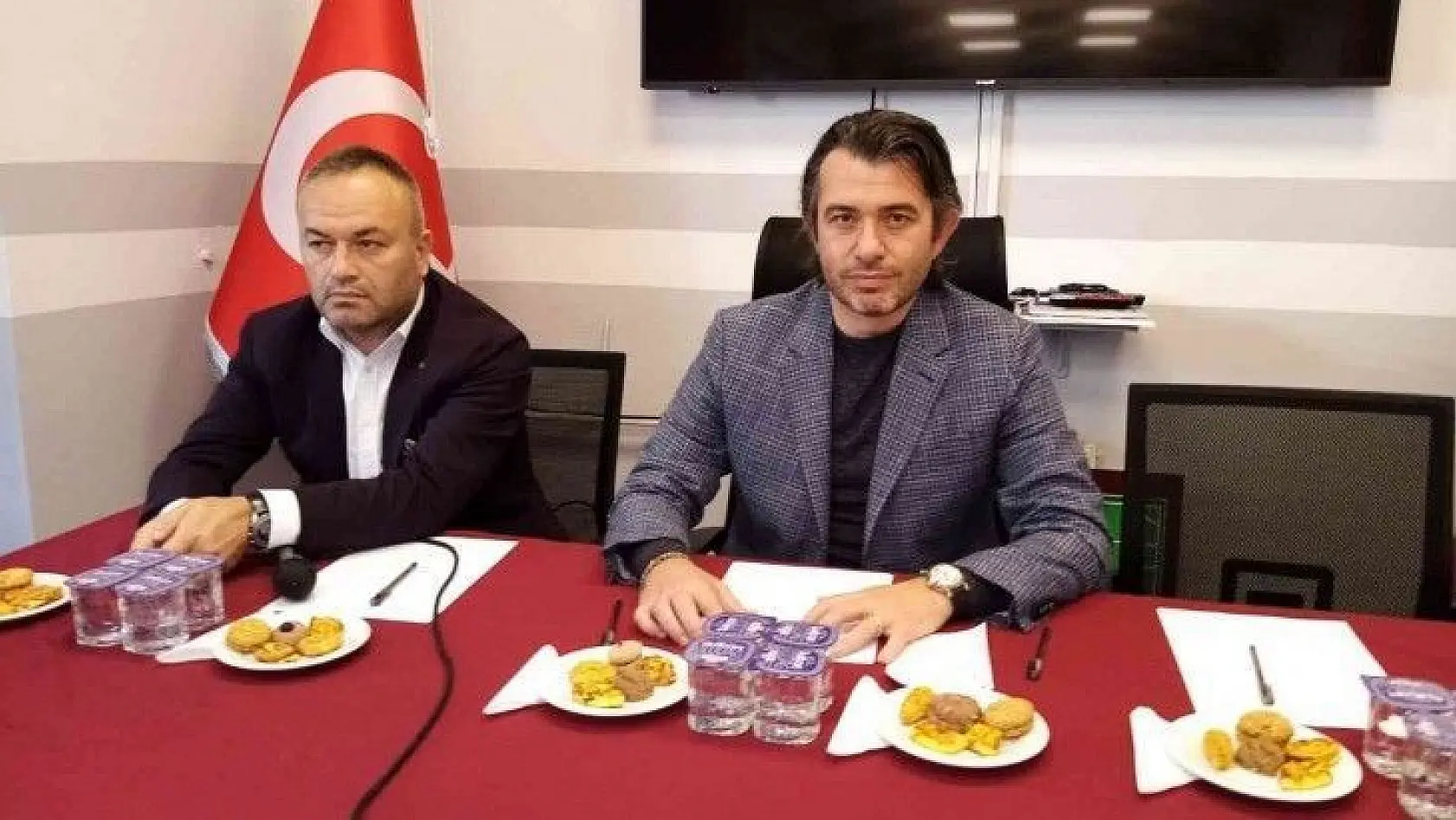 Bandırmaspor Başkanı Göçmez'den taraftara 'Maça gelin' çağrısı