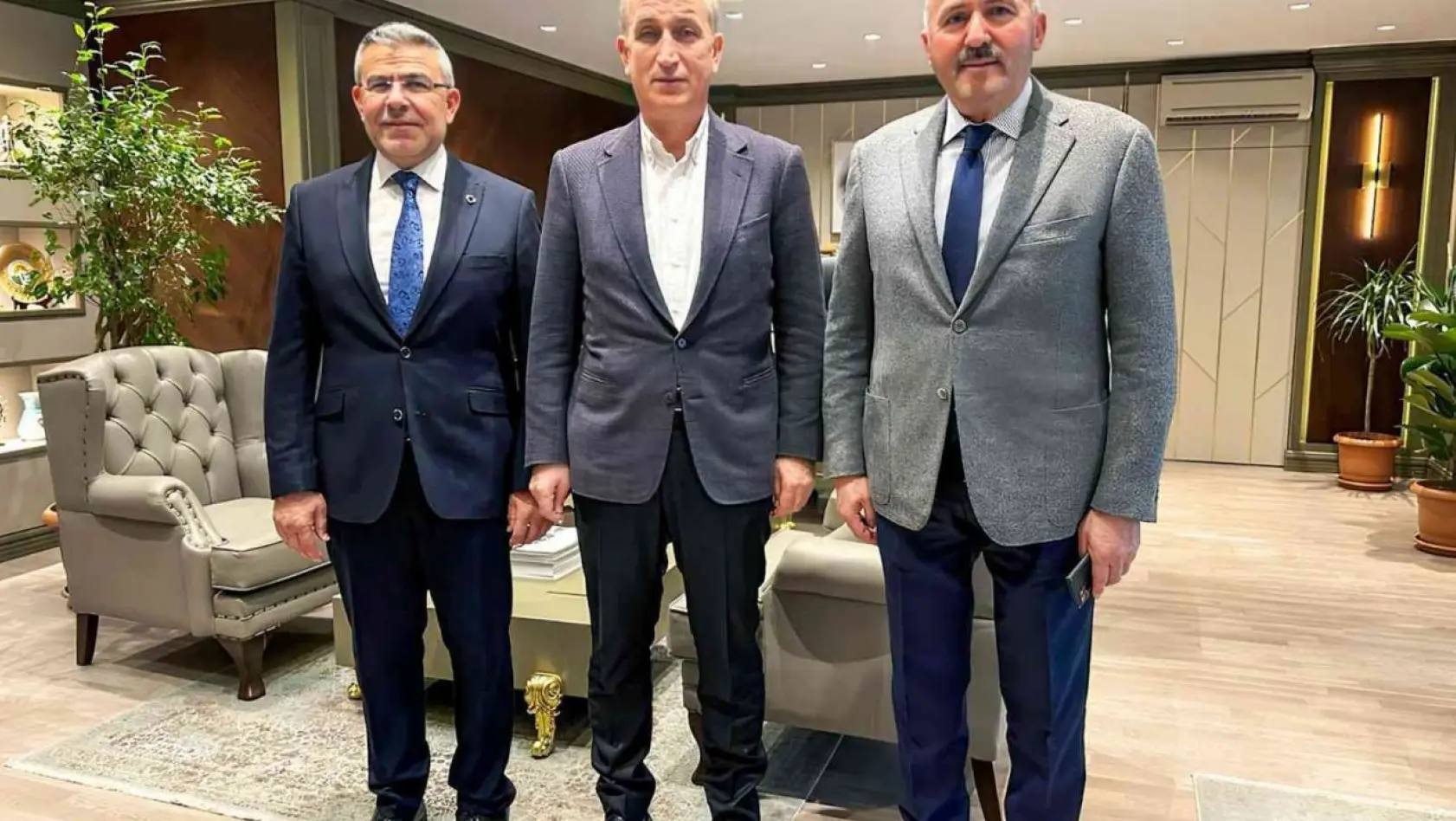 Başkan Güler, Ankara'dan TOKİ müjdesiyle döndü