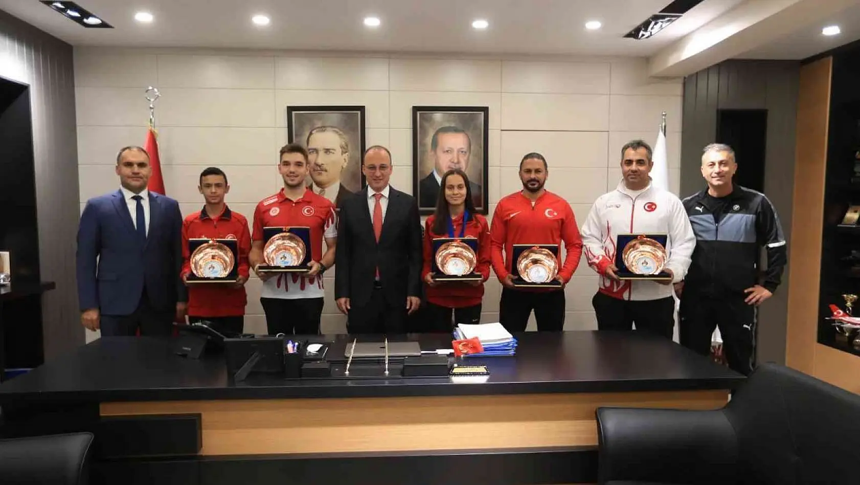 Başkan Örki milli sporcuları ağırladı