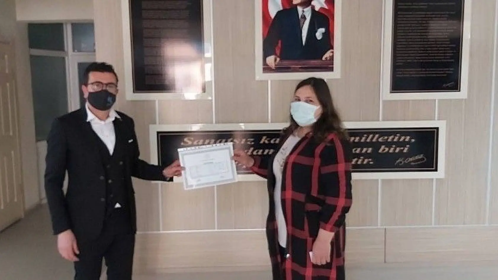 Burhaniye'de Açık Lise diplomaları verilmeye başlandı