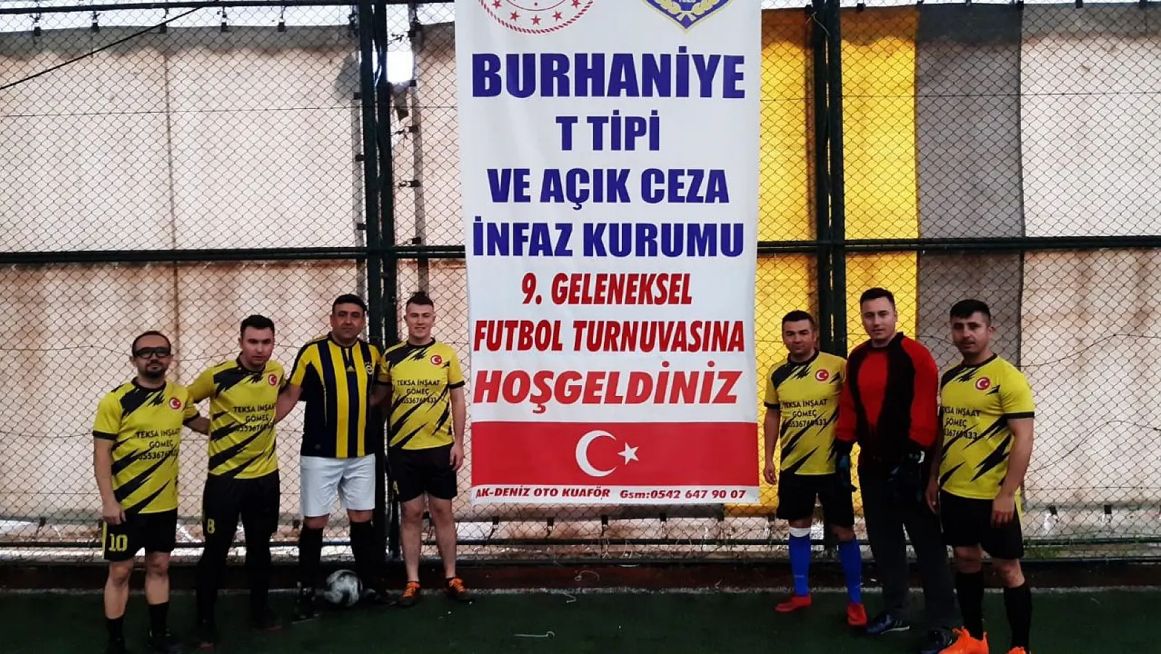 Burhaniye'de Geleneksel Futbol Turnuvası ilgi gördü