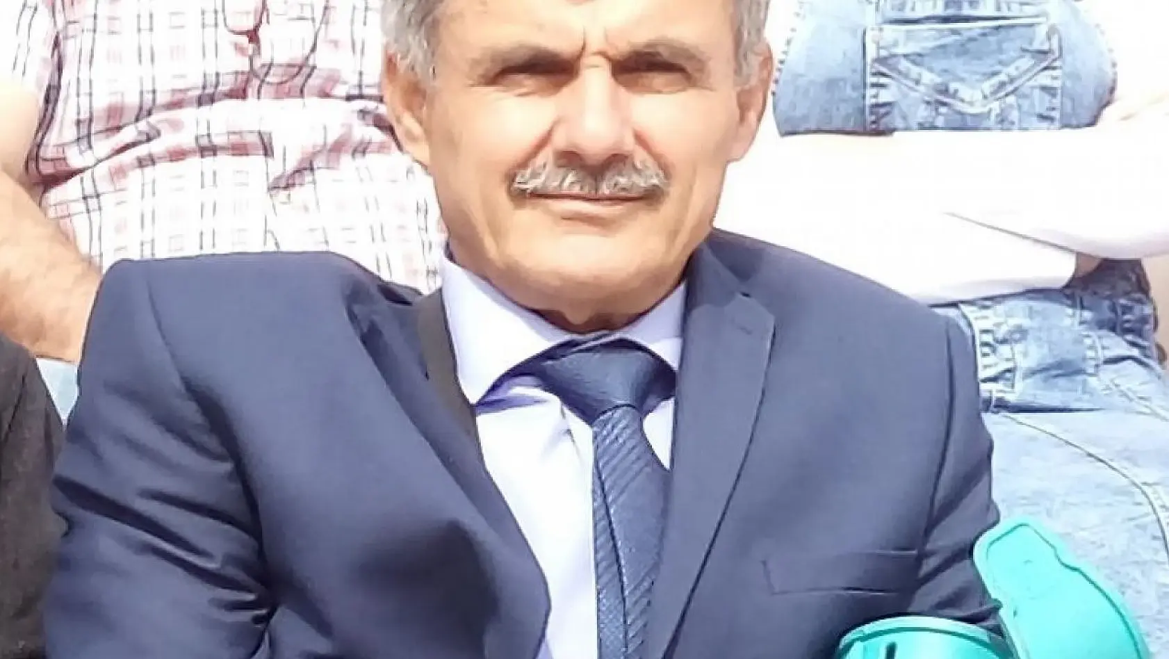 Burhaniye'de Sakatlar Derneği Şube Başkanı Vardar, istismarcılara tepki gösterdi
