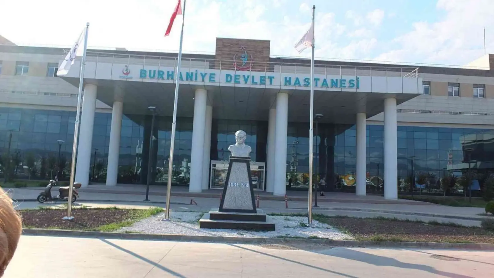 Burhaniye Devlet Hastanesinde protez yapımına başlandı