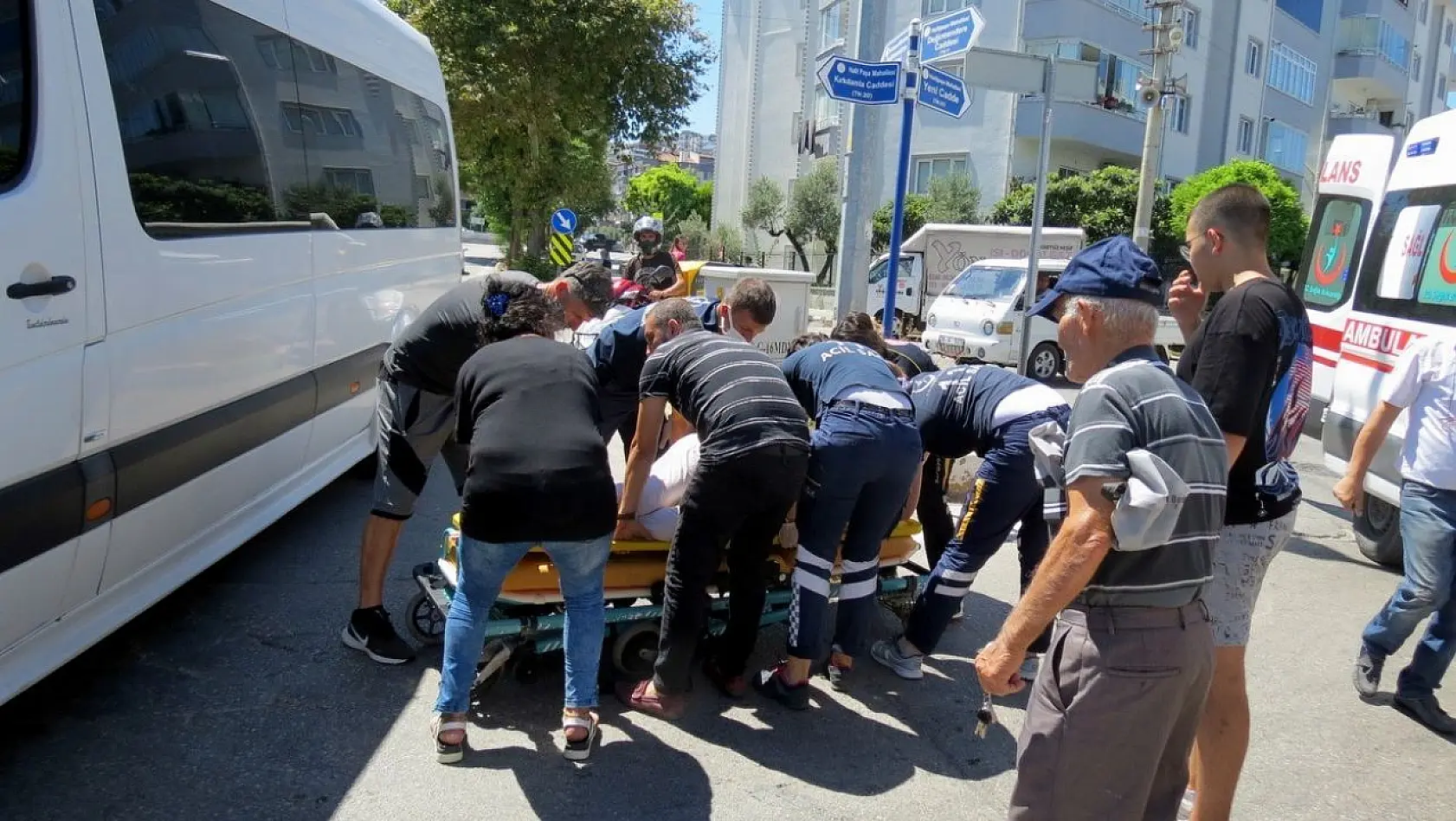 Bursa'da kavşaktaki kazada faciadan dönüldü