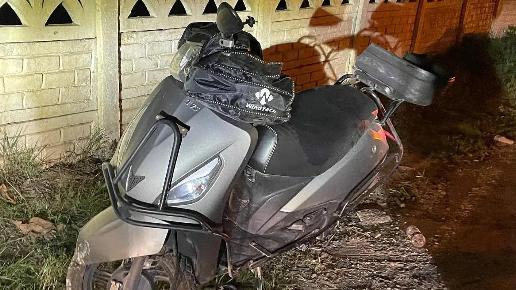 Bursa'da otomobille çarpışan motosikletteki kurye yaralandı