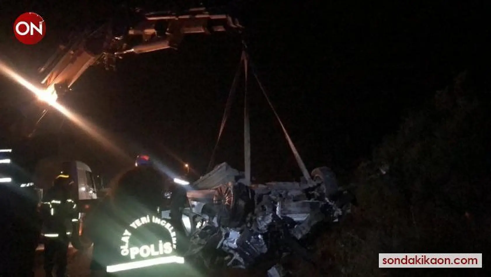 Bursa'da zincirleme kaza : 1 ölü, 2'si ağır 5 yaralı